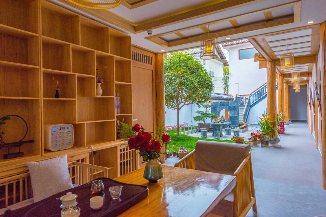 Peer & Forever Guest House Lijiang  Exterior photo